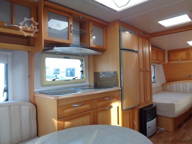 Karavan LMC Dominant 550 E *Einzelbetten*