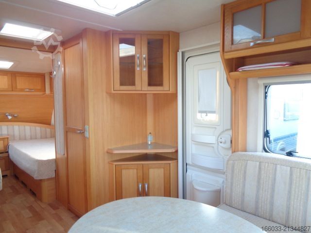 Karavan LMC Dominant 550 E *Einzelbetten*