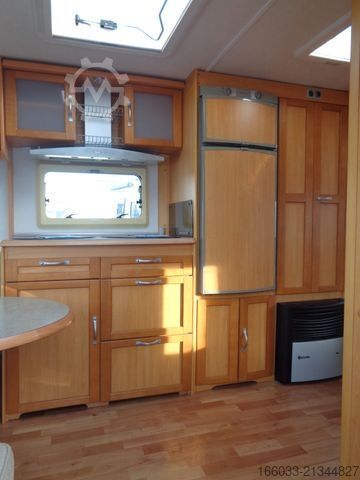 Karavan LMC Dominant 550 E *Einzelbetten*