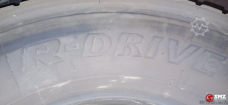 Pneus Bridgestone Occ Band 315/70r22.5 Bridgestone
