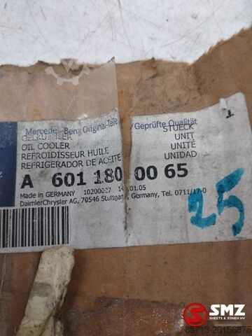 Motoronderdeel Mercedes Oliekoeler mercedes sprinter w901-904 w638 w202 w2