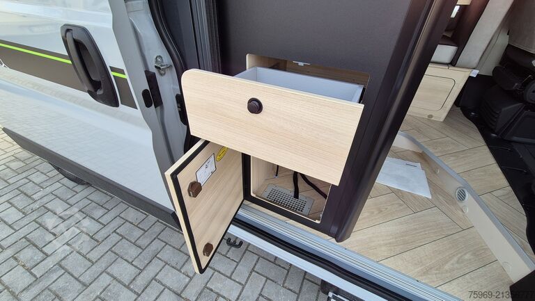 Karavan Chausson F&S Line