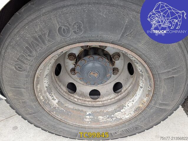 Kufr Iveco EuroCargo 120 E22