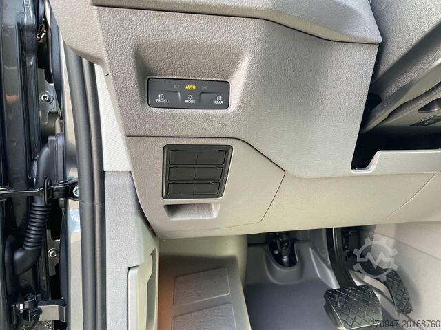 Minibus MAN TGE 3.180 Kombi L3H2 LED ACC NAVI SITZHZ