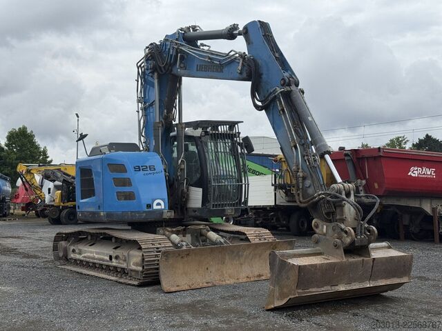 Kettenbagger LIEBHERR R926 COMPACT Kettenbagger 30 Tonnen *11.644 H
