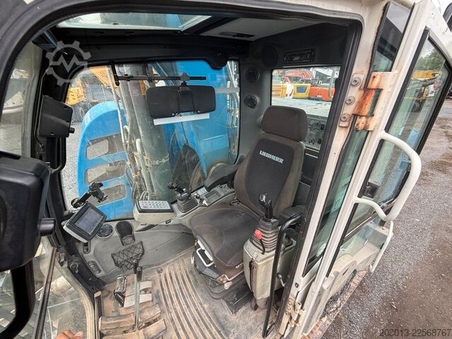 Kettenbagger LIEBHERR R926 COMPACT Kettenbagger 30 Tonnen *11.644 H