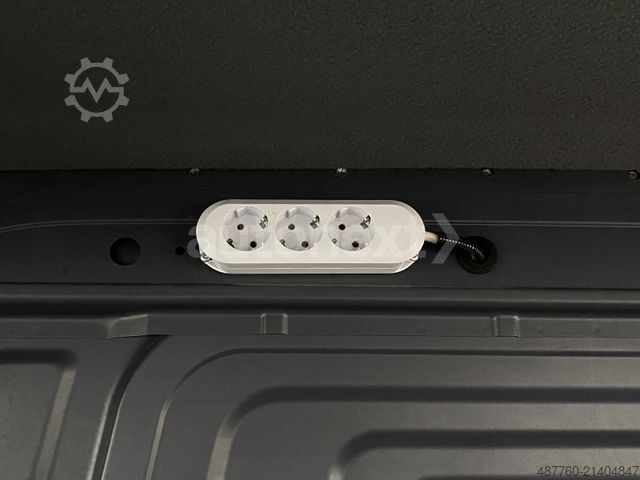 Dodávka s vysokou střechou MERCEDES-BENZ Sprinter 519 V6 *WERKSTATT* AHK 3,0t+KAMERA+NAVI