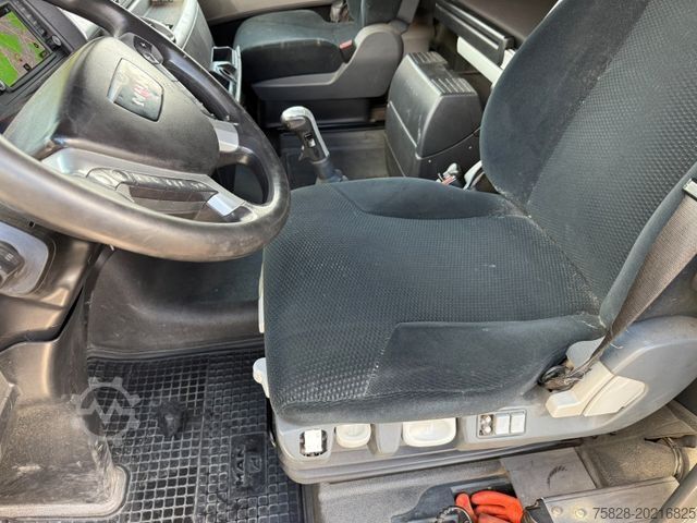 Standard dragbil MAN TGX 18.440   BLS / Kipphydraulik / 565550 KM