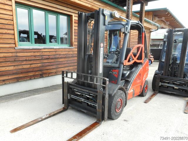 4-Rad-Gabelstapler Linde H30D-01 Triplex + SS + ZV + Halbk.