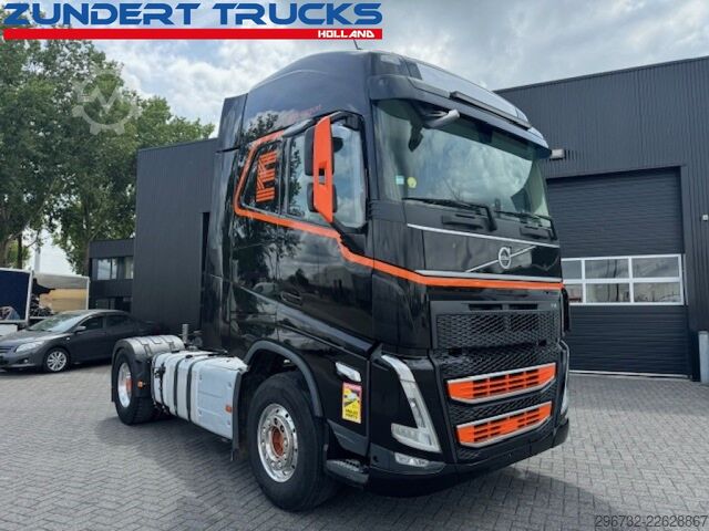 Padrão-SZM Volvo FH500 GLOBETROTTER, 2 TANKS, ALCOA