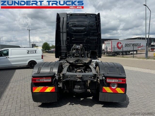 Padrão-SZM Volvo FH500 GLOBETROTTER, 2 TANKS, ALCOA