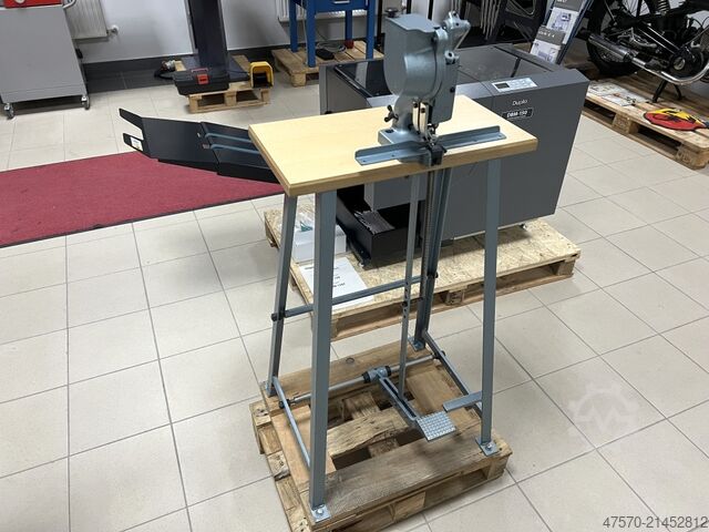 Máquina de colocar ojales Hang Piccolo 101-20 Eyeleting machine