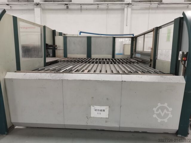 Centro di lavorazione lamiera Salvagnini P4-2516