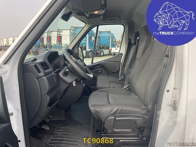 Plataforma elevadora Renault Master 145.35 Nacelle