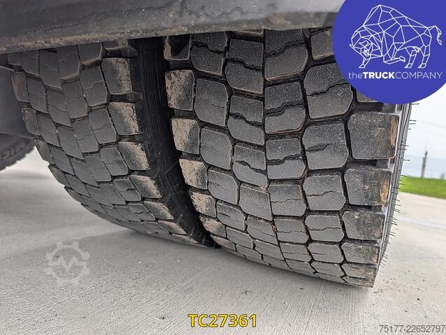Standard-SZM DAF CF 440