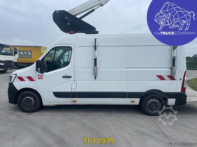 Zvedací plošina Renault Master 145.35 klubb