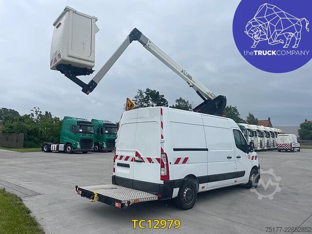Zvedací plošina Renault Master 145.35 klubb