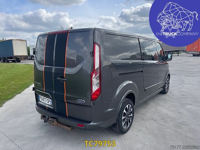 Osobní doprava Ford Transit Custom L2H1 5 - Places