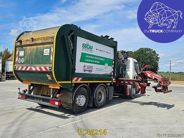 Vozidlo pro svoz odpadu Renault Premium 380