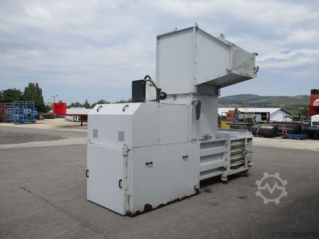 Balpress papperspress avfallspress HSM HL 4809 (3544)