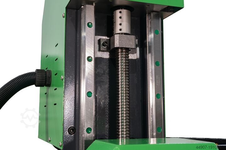 Strung CNC DANIBRUM S2440 CNC DANIBRUM S2440 CNC