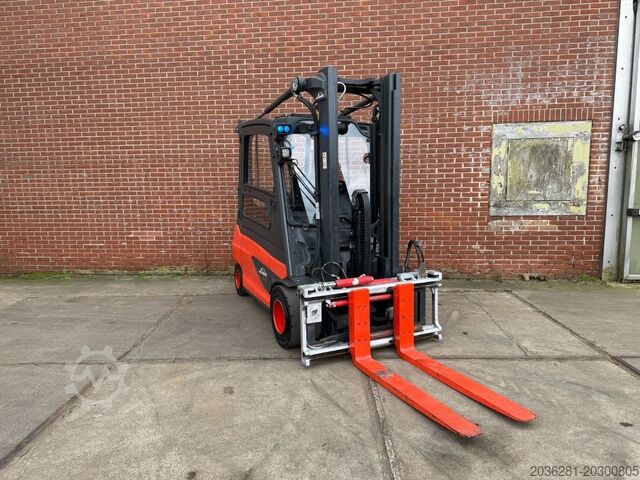 Electric 4-wheel forklift Linde E35L-01
