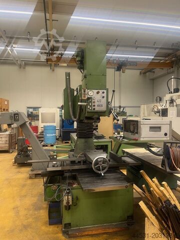Snelle radiaalboormachine HKS HKS 40