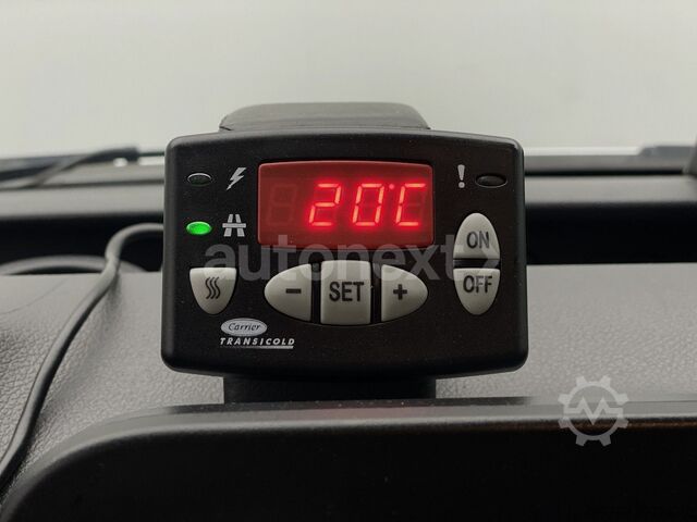 Koelwagen met geïsoleerde laadbak MERCEDES-BENZ Sprinter 315 Aut. *Carrier* Tiefkühler -20° (650
