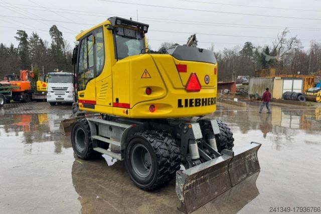 Sonstige LIEBHERR 910 Compact Litronic Powertilt