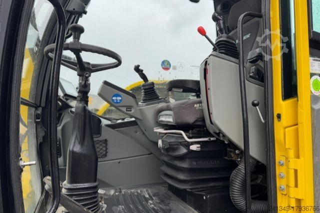 Sonstige LIEBHERR 910 Compact Litronic Powertilt