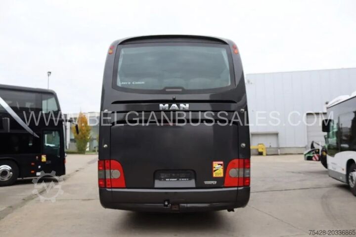 Coach MAN Lion's Coach R09