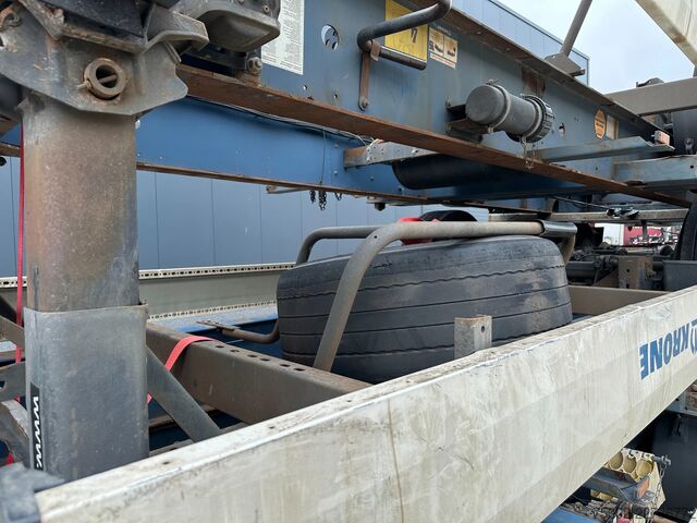 Transport de conteneurs Krone stack of 3x 2013/2014 KRONE 40FT/45FT chassis /...