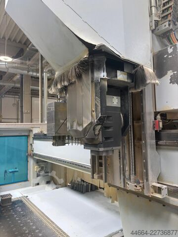 Centro di lavorazione HOMAG BOF 211/40/F/R Profiline