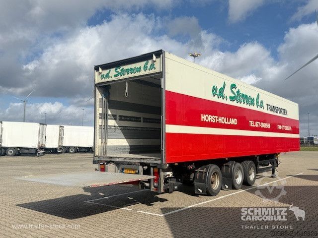 Reefer semitrailer Schmitz Cargobull Tiefkühler Standard Ladebordwand