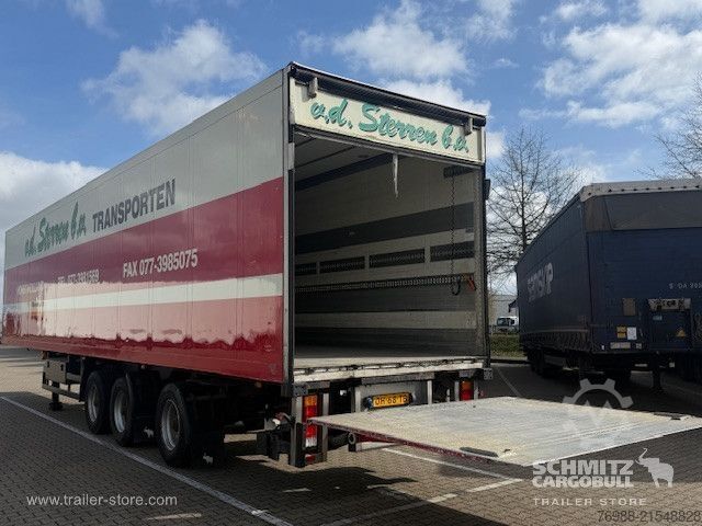 Reefer semitrailer Schmitz Cargobull Tiefkühler Standard Ladebordwand
