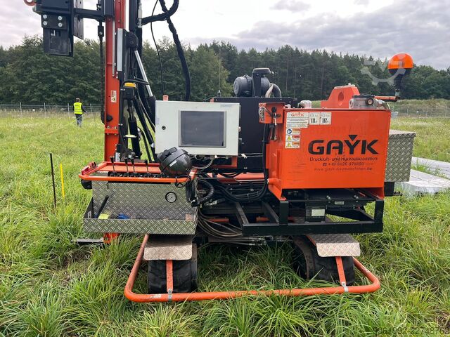Hincador de pilotes Gayk HRE 4000 WS GPS