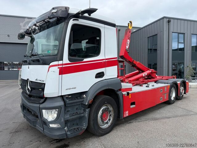 Kroghejselastbil MERCEDES-BENZ Actros 2546 6x2 Hyva Hooklift / Abrollkipper