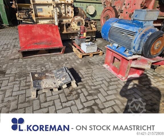 Slagmolens Hazemag APVM 1010 Hazemag Percussion Mill APVM 1010