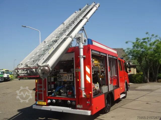 Carro de bombeiros Mercedes-Benz Atego 1326 ziegler pump