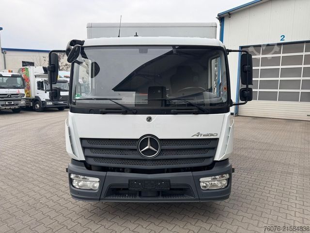 Vrachtwagen met bakwagen MERCEDES-BENZ Atego 816 L 4 m Koffer LBW Koffer-Heizung Kamera