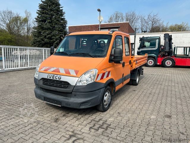 Driezijdige kipper bestelwagen IVECO 50C17K 3Skipper mit Maxlift-Kran