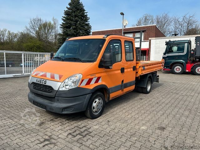 Driezijdige kipper bestelwagen IVECO 50C17K 3Skipper mit Maxlift-Kran