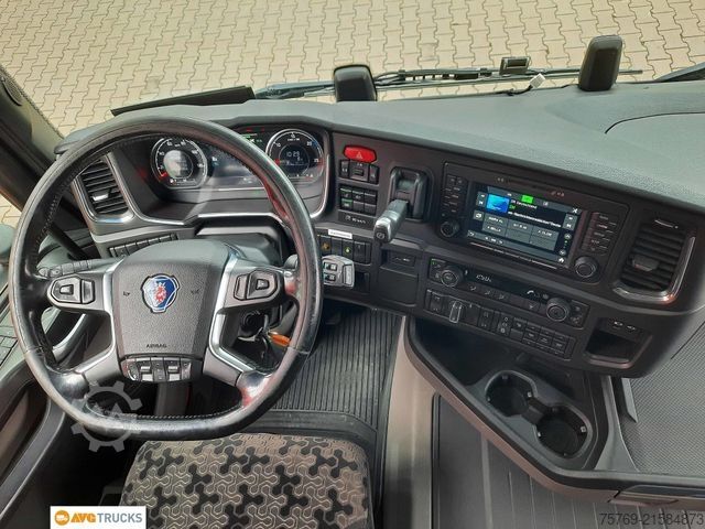LKW mit Getränkeaufbau SCANIA R 410 Durchlade-Kofferzug 2xLBW Lenkachse Retard