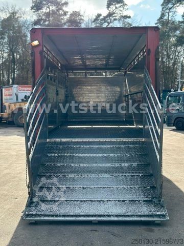 Cattle truck MERCEDES-BENZ Actros 1841 MP3 1.Stock Köstner Viehaufbau