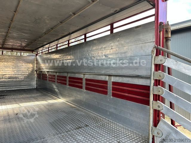 Cattle truck MERCEDES-BENZ Actros 1841 MP3 1.Stock Köstner Viehaufbau