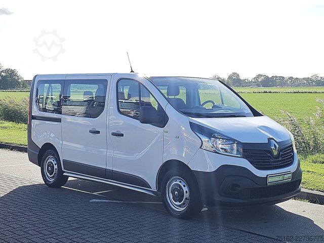 Transporte de pasajeros RENAULT TRAFIC 1.6 DCI L1H1 Kombi 8-Pers AC