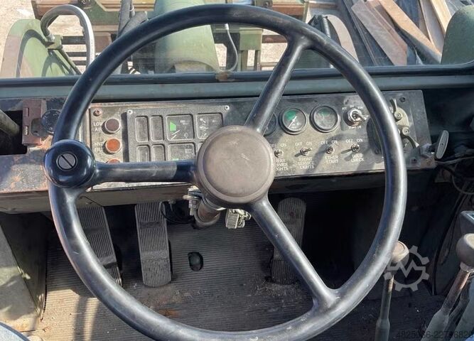 Lader Dresser International M 10 A loader 1983