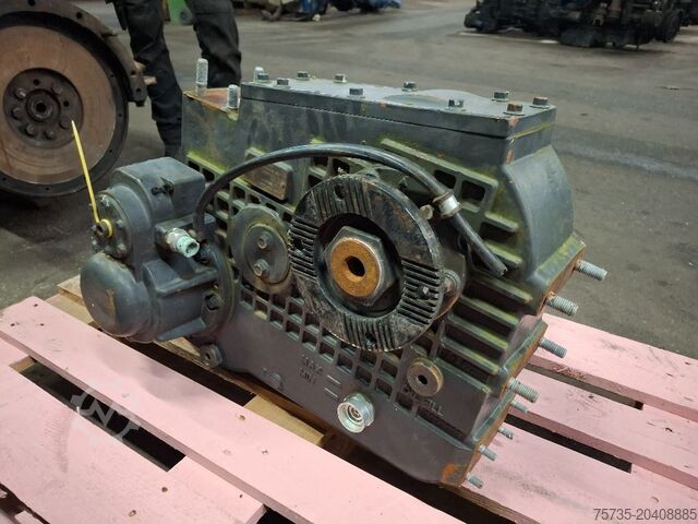 Caja de engranajes intermedia VOLVO VT2501TB ATC