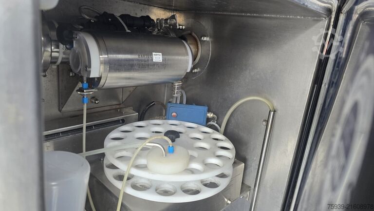 Tanker truck Volvo FH 500 6x2