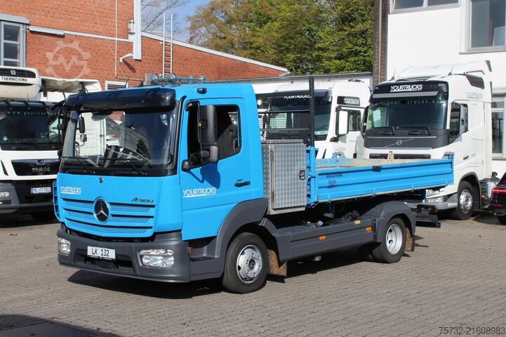 Benne tri-benne Mercedes-Benz Atego  921  Seitenkipper 3-Sitzer AHK ACC
